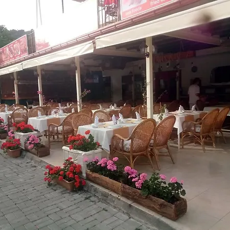 Hotel Destina Bar Restaurant *